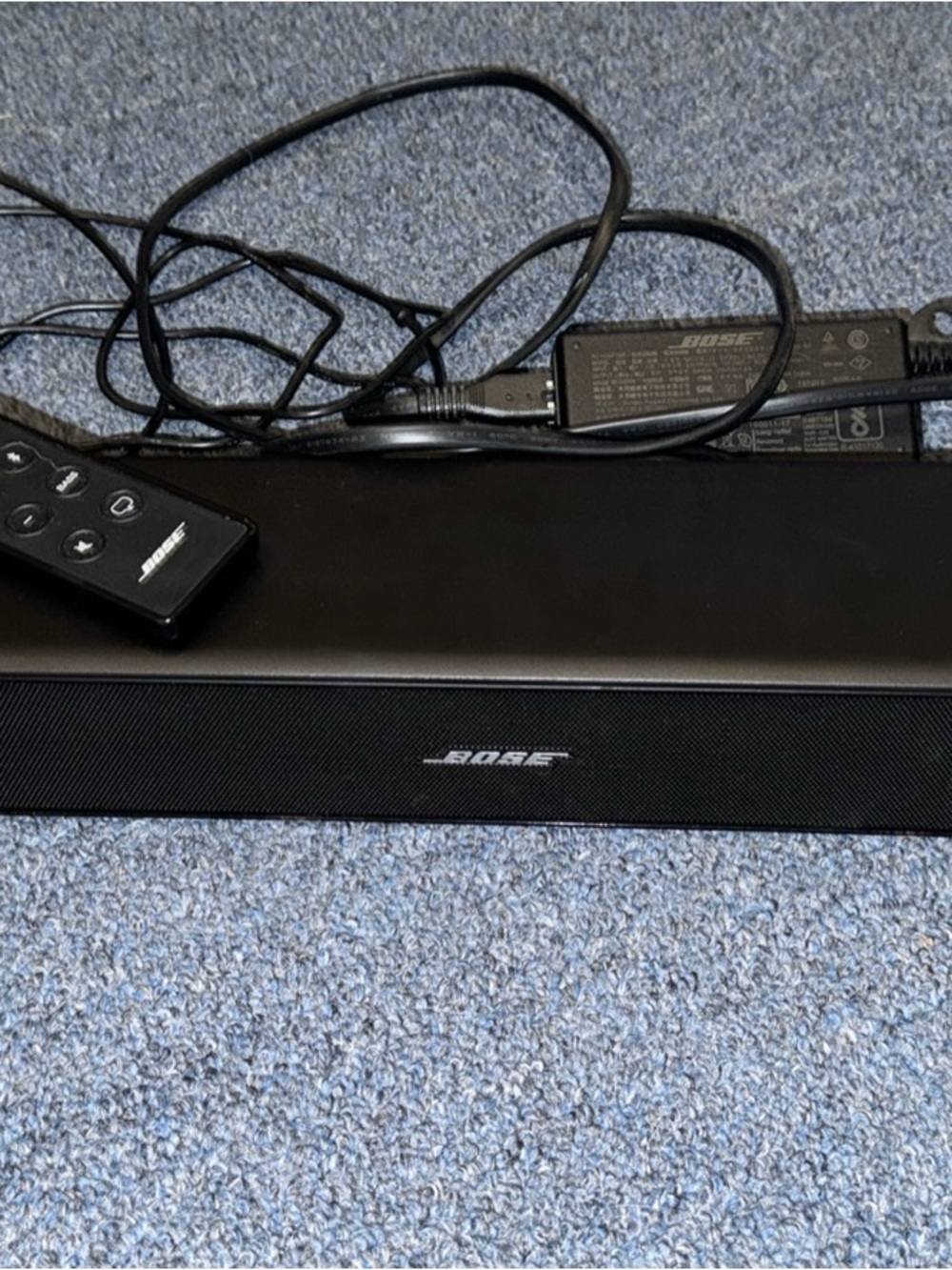 Bose Black Soundbar with Remote and Power Adapter